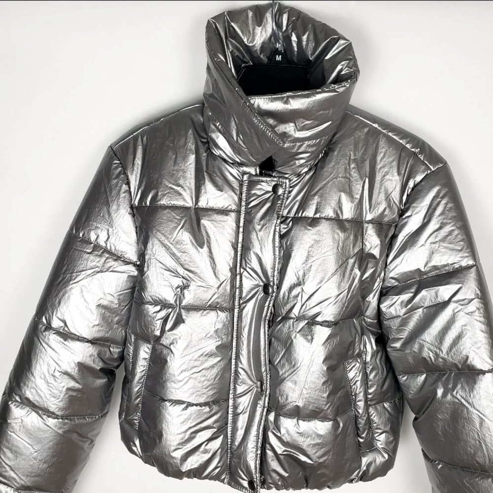 Bar III Silver Metallic Cropped Puffer Jacket NWT